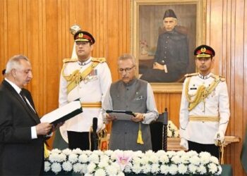 شہادت اعوان نے وزارت قانون میں ذمہ داریاں سنبھال لیں۔