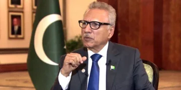 صدر عارف علوی نے گورنر پنجاب کو ہٹانے سے انکار کر دیا۔