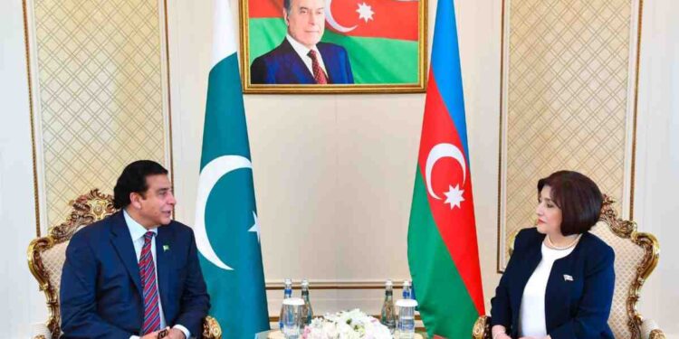 سپیکر قومی اسمبلی راجہ پرویز اشرف کی باکو میں پائیکو کانفرینس