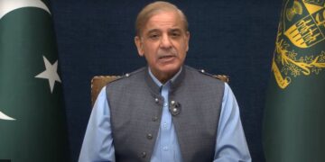 سیاسی مخالفین کو مل کر کام کرنے کی پیش کش، وزیر اعظم شہباز شریف کا قوم سے پہلا خطاب