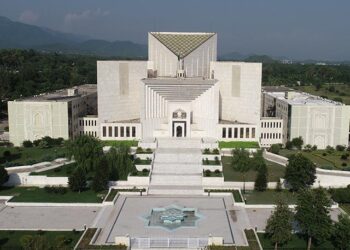 پی ٹی آئی کو جلسے کے لئے متبادل جگہ دی جائے سپریم کورٹ