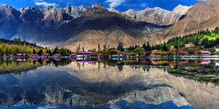 پاکستان سیاحت میں چھ درجے بہتری کی طرف گامزن