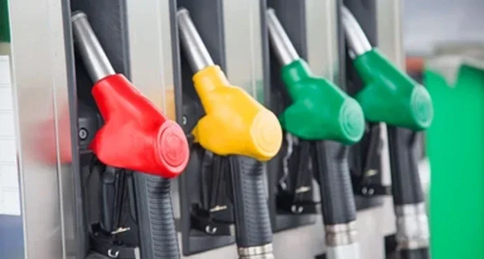 قومی اسمبلی اور سینیٹ  کا پٹرول اخراجات میں 40 فیصد کمی  کا اعلان۔