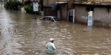 جمعرات سے شروع ہونے والی بارشوں سے سیلاب آنے اور تودے گرنے کا خدشہ