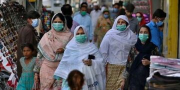 پاکستان میں کرونا کی لہر ایک بار پھر خطرناک ہونے لگی