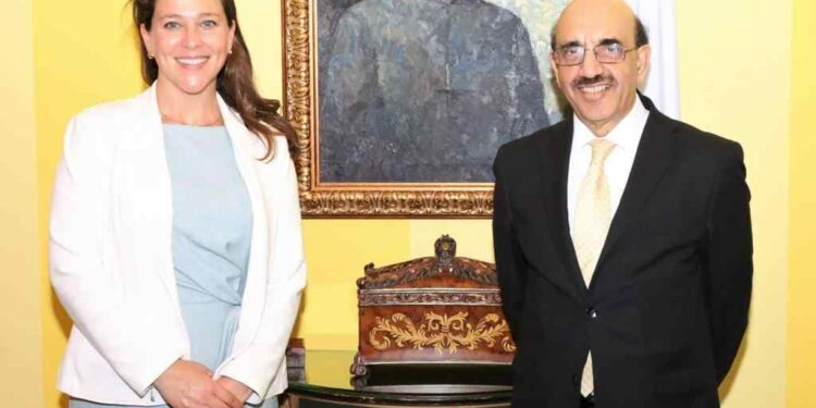 امریکہ کی چیف اکانومسٹ کی پاکستانی سفیر سے ملاقات