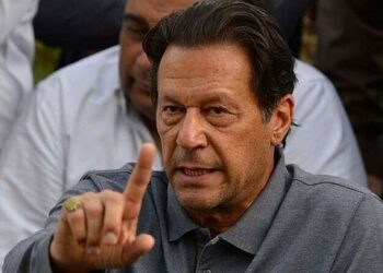 نوٹس واپس نہ لیا، تو قانونی کاروائی کروں گا،  عمران خان کا ایف آئی اے کو جواب