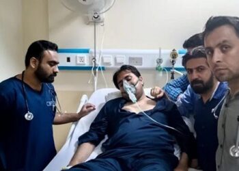 پمز ہسپتال میں داخل شہباز گل کا طبی معائنہ