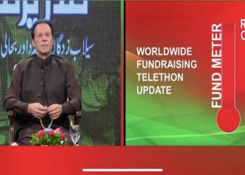 سیلاب ٹیلی تھون:  بیرون ملک پاکستانیوں کا عمران خان سے پانچ ارب روپیہ امداد کا وعدہ