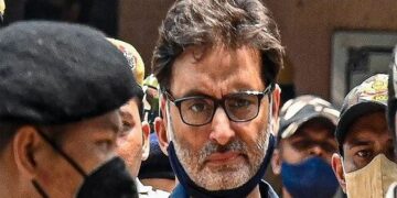 کشمیری رہنما یاسین ملک نے بھوک ہڑتال ختم کر دی