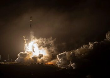 ناسا نے کامیابی سے خلائی جہاز کو سیارچے سے ٹکرادیا