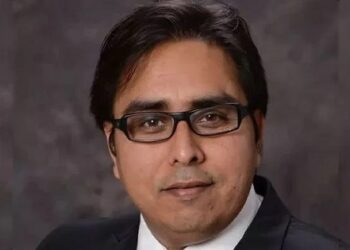 شہباز گل پر بغاوت کے مقدمہ میں فرد جرم کل عائد ہو گی