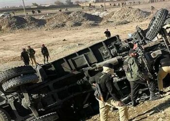 کوئٹہ میں پولیس کے ٹرک پر کود کش حملہ، ایک پولیس اہلکار سمیت 2 شہید 24 زخمی