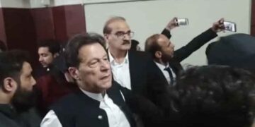 سابق وزیراعظم عمران خان 4 عدالتوں میں پیشی کے لئے اسلام آباد پہنچ گئے