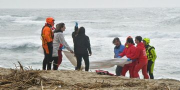 اٹلی کشتی حادثہ میں  28 پاکستانی ہلاک ہوئے، 16 کی جان بچا لی گئی