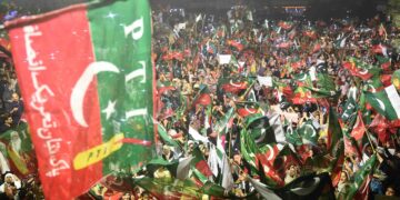 عمران خان کی گرفتاری کے خلاف ملک بھر میں احتجاج کا سلسلہ جاری ہے