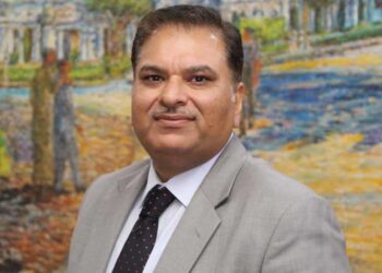 سیکرٹری خزانہ حامد یعقوب کو عہدے سے ہٹا دیاگیا