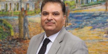 سیکرٹری خزانہ حامد یعقوب کو عہدے سے ہٹا دیاگیا