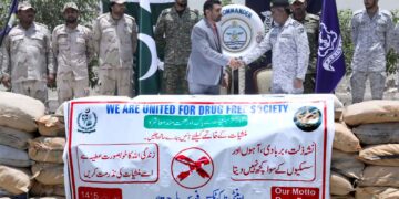 پاک بحریہ اور اے این ایف نے مشترکہ کارروائی کے دوران منشیات قبضے میں لے لی