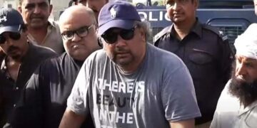 اگر پی ٹی آئی چھڑوانی ہے تو ماتھے میں گولی ماردو’ علی زیدی