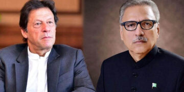 اسلام آباد میں پولیس لائنز میں صدر مملکت عارف علوی اور عمران خان کی طویل ملاقات