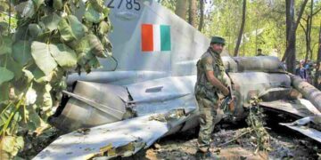 حادثے پر حادثہ : انڈین فضائیہ نے گھبرا کر مگ ٹونٹی ون کے پورے فلیٹ کو گراؤنڈ کر دیا