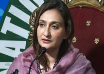 پی ٹی آئی کی رہنما ملیکہ بخاری پارٹی چھوڑ کر سیاست سے دستبردار