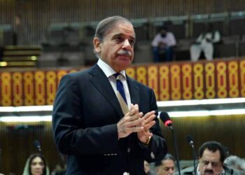 شرپسندوں کیخلاف  آرمی ایکٹ کے تحت مقدمات چلیں گے: وزیراعظم کا قومی اسمبلی میں خیال