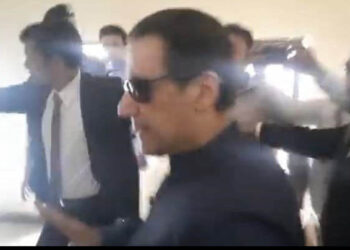 ‏مجھے ہائیکورٹ سے اغوا کیا گیا، تشدد کیا گیا’ عمران خان