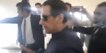 ‏مجھے ہائیکورٹ سے اغوا کیا گیا، تشدد کیا گیا’ عمران خان