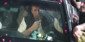الیکشن تک چین سے نہیں بیٹھیں گے’ 14 مئی تک جلسے کروں گا: عمران خان