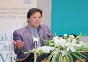 توشہ خانہ کیس عمران خان پر فرد جرم عائد کر دی گئی