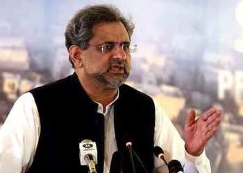 ملک میں مائنس کے فارمولے نہیں چلے، الیکشن کے بغیر گزارہ نہیں ، لیگی رہنما شاہد خاقان عباسی