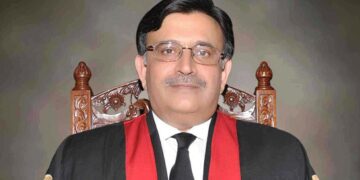 عوام کو اپنی رائے کے اظہار کا موقع ملنا چاہئے :- چیف جسثس