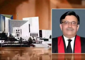 اللّٰہ کی رضا کے لیے بہت سی قربانیاں دے کر یہاں بیٹھے ہیں۔ چیف جسٹس پاکستان عمر عطاء بندیال