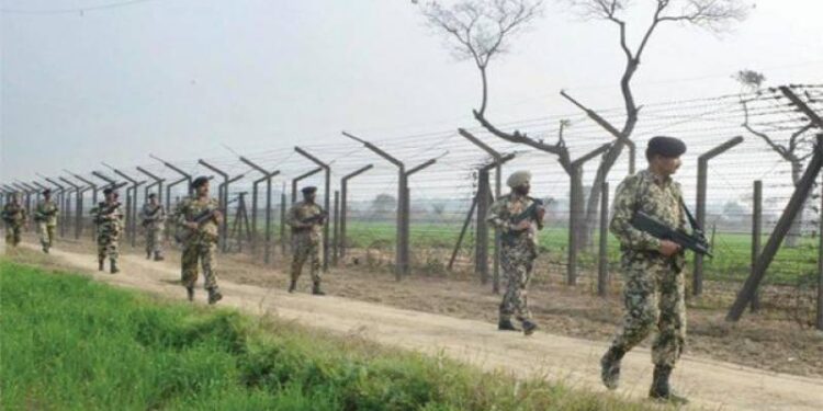 ایل او سی پر بھارتی فوج کی فائرنگ، ایک شخص شہید تین خواتین زخمی